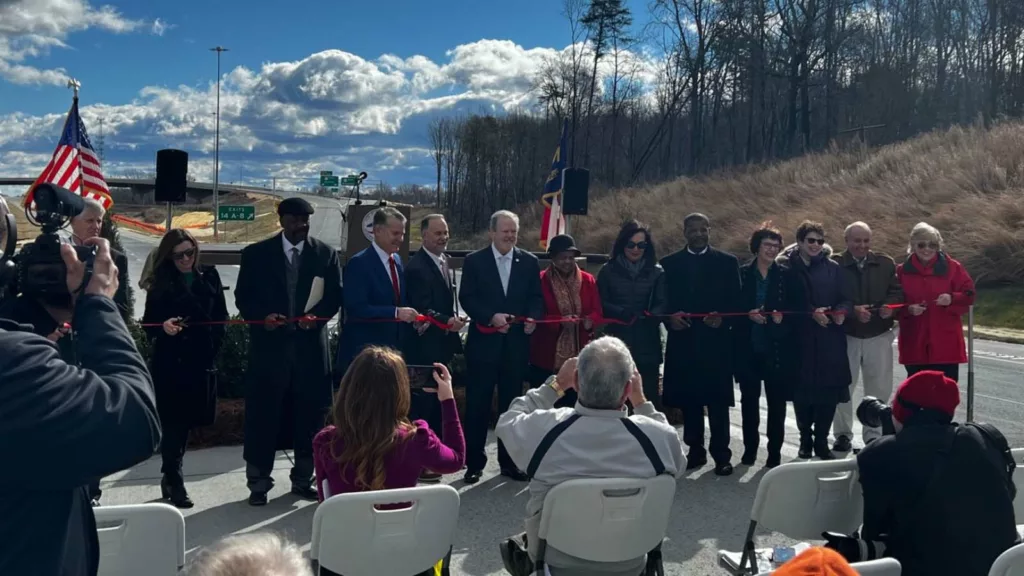 RK&K celebrated the ribbon-cutting for the final section of the Greensboro (NC) Urban Loop, which opened to traffic Monday.