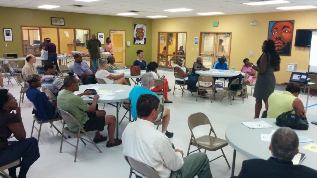 RK&K’s Environmental Planning team meets with the public during community meetings as the project advanced through the NEPA review process.