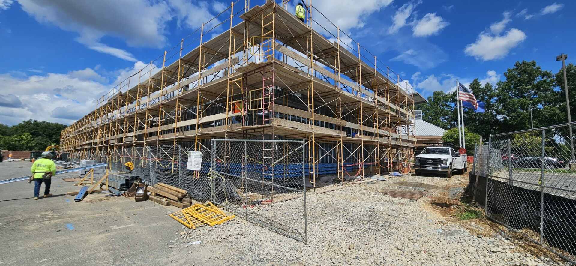 The frame of Leesburg Police Station.